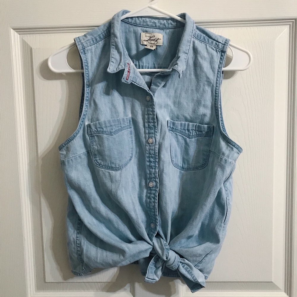 Levi’s Sleeveless Denim Shirt w/Room to Tie